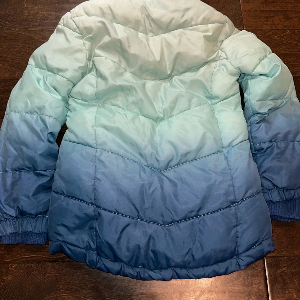 Justice Aqua Mist Gradient Ombré Blue Puffer Jacket Coat Girls Size 6/7